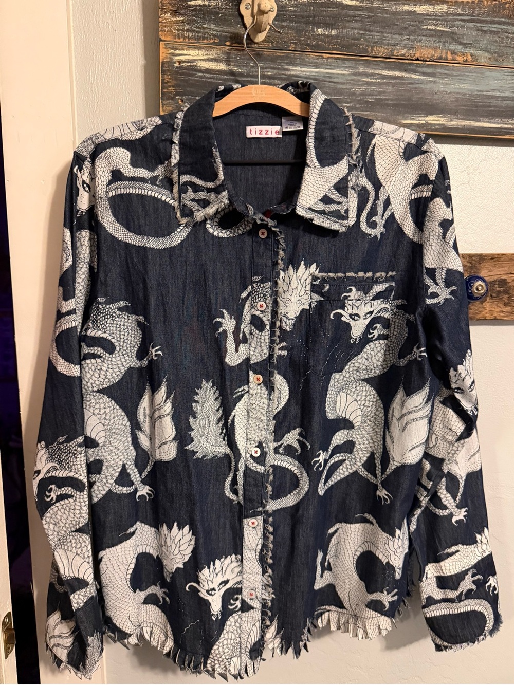 Tizzie Women’s Black/Dark Navy Dragon Print Button-Down Shirt